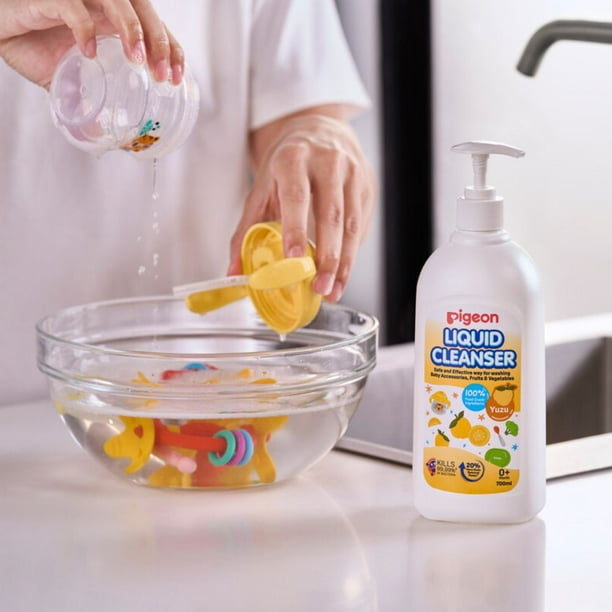 Limpiador De Biberones Mamaderas Pigeon 700ml Con Dosificador