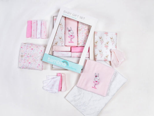 Caja Regalo Conejita 12 piezas Bambino