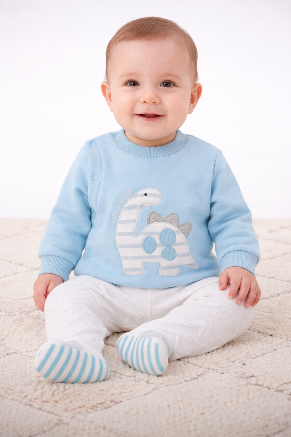 Traje 2 piezas Bebé Dino Celeste Pantalón blanco